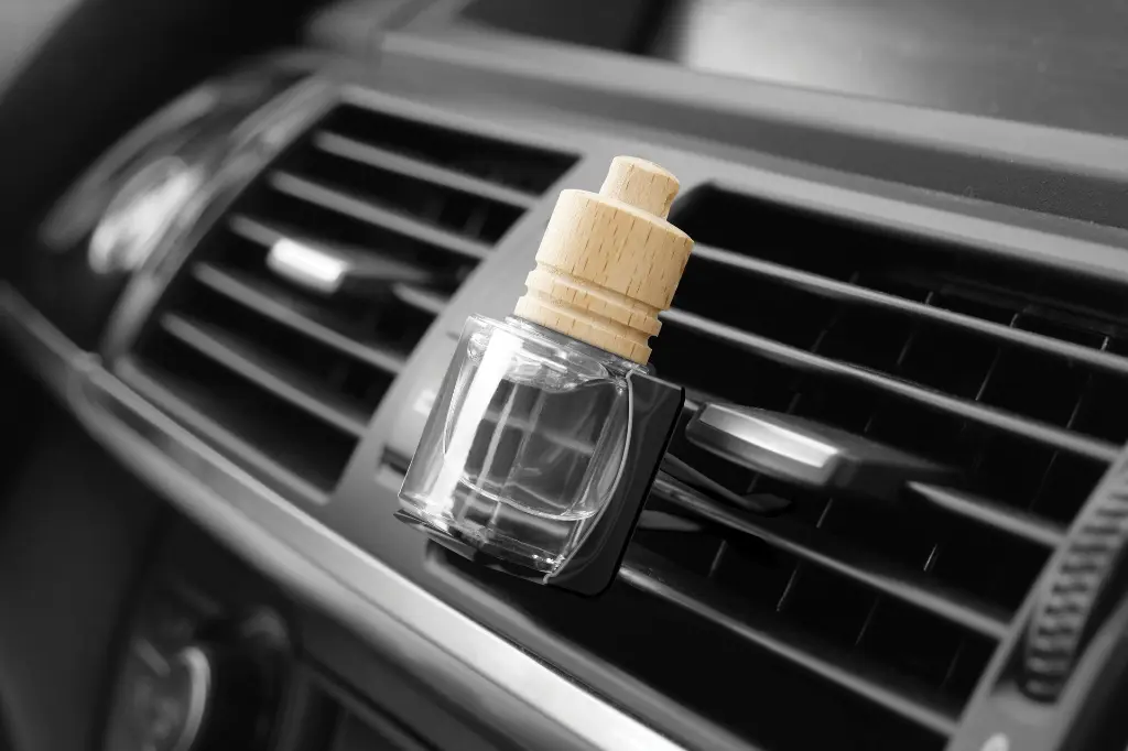 Clip it fresh - Air freshener with clip Apple & Cinnamon