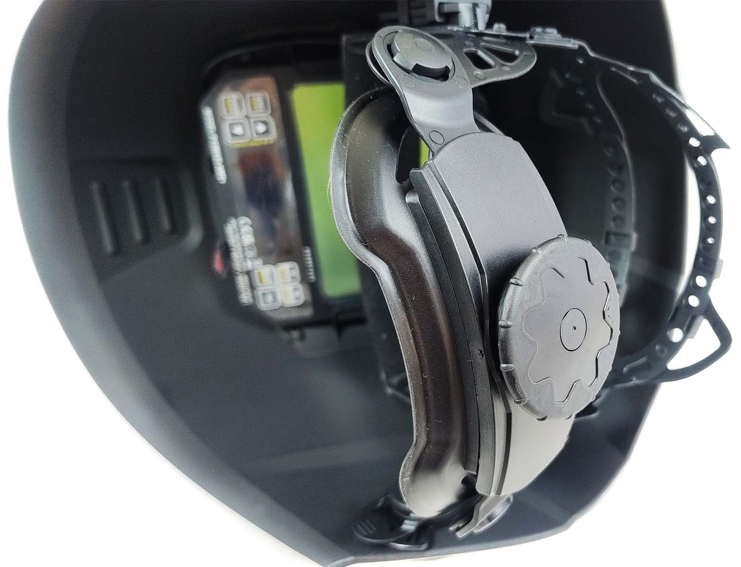 Auto-darkening welding helmet
